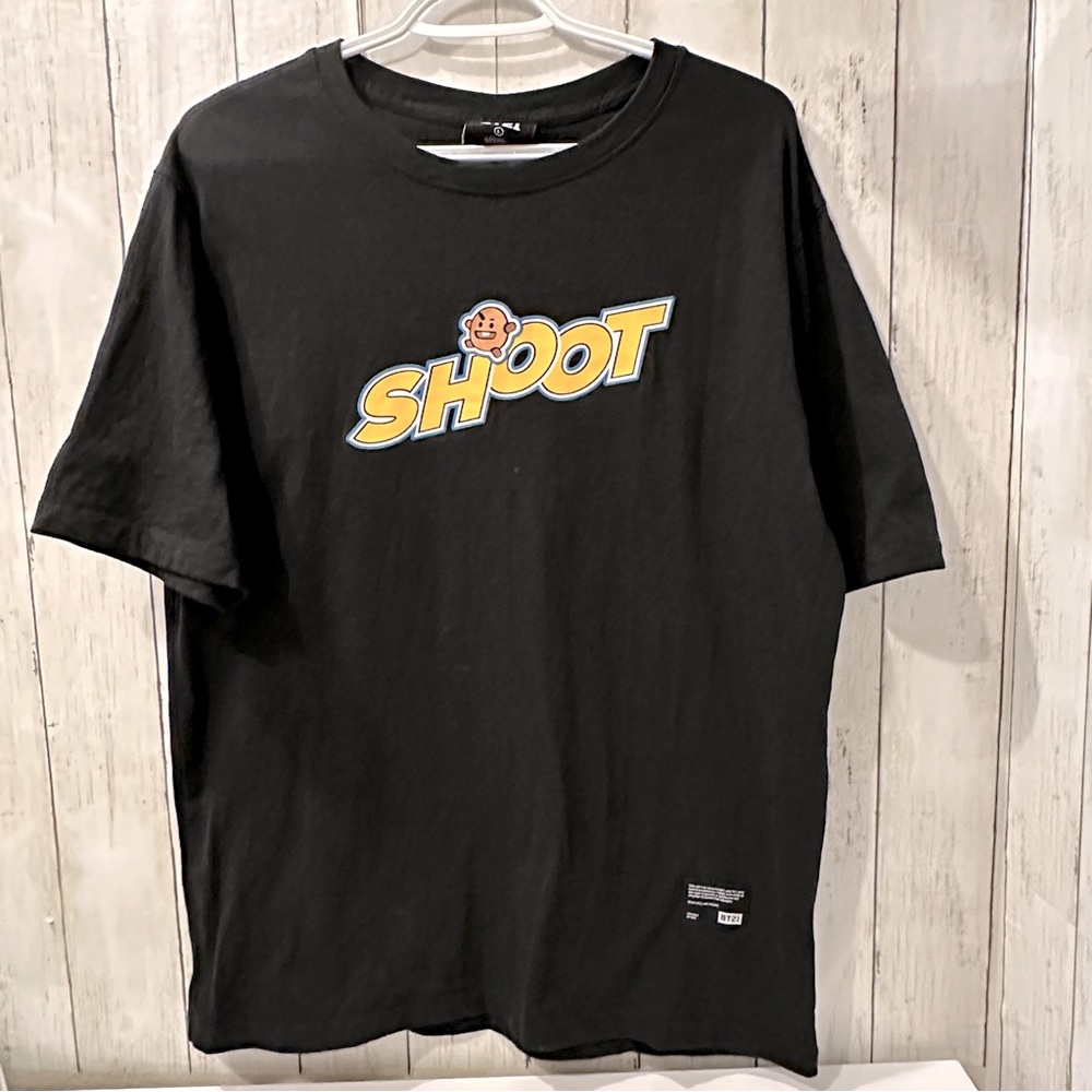 BT21 T-Shirt size L